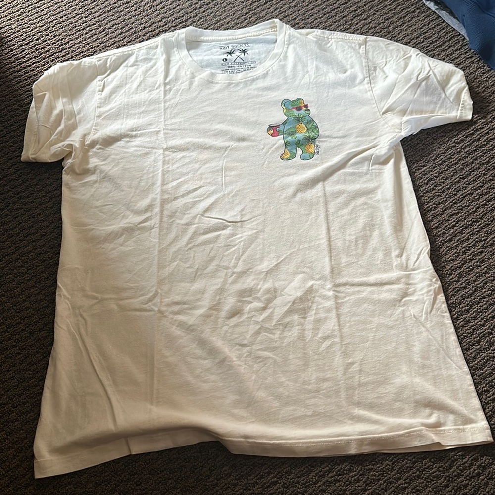 Riot Society Cream T-Shirt Bear (Large)